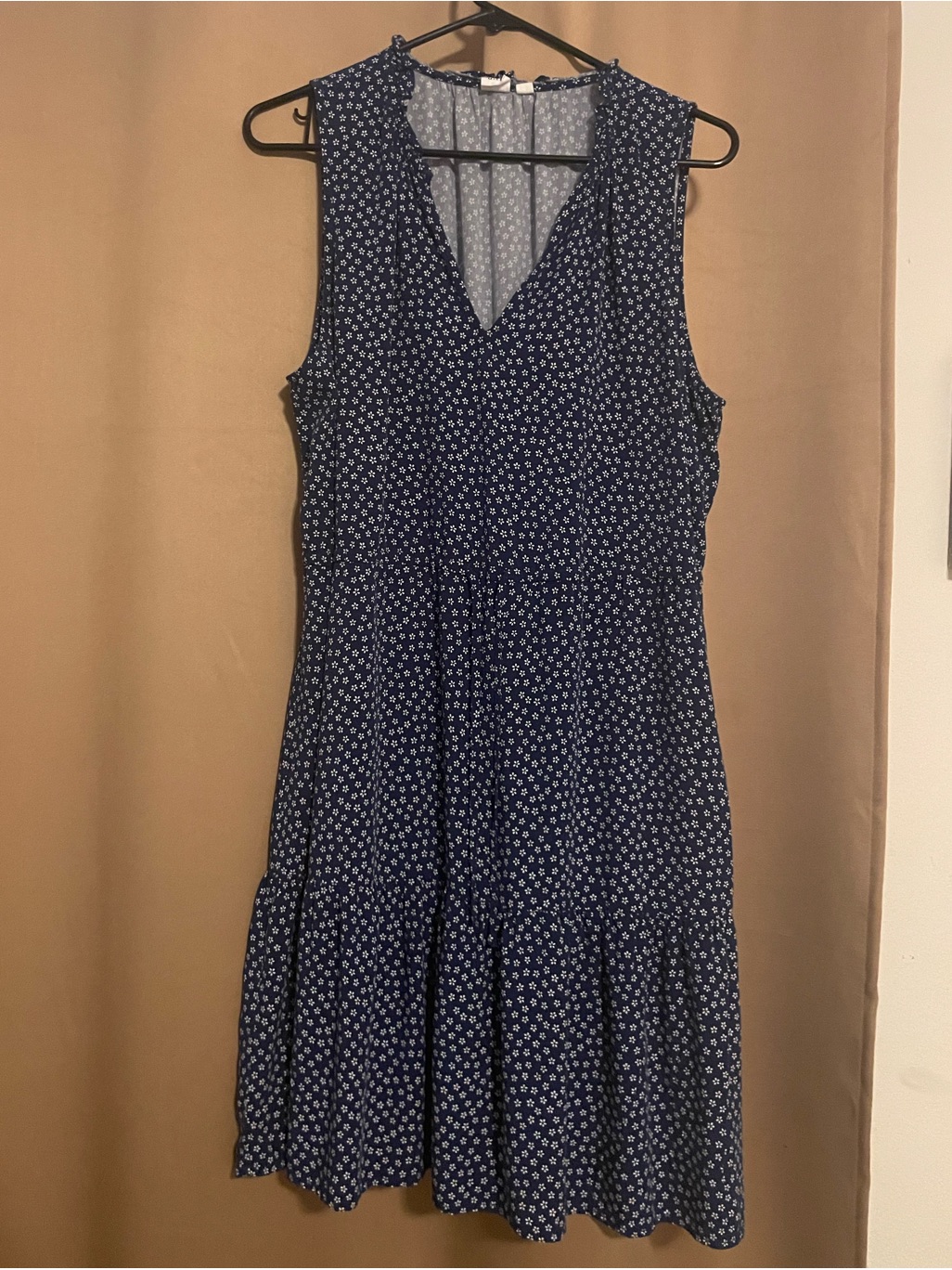 Gap Navy And White Sleeveless V-Neck Midi Dress